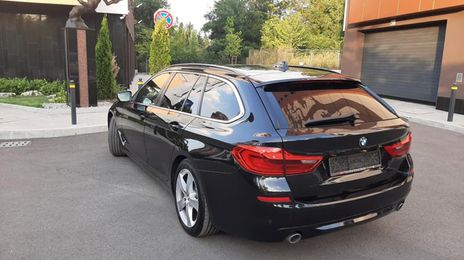 BMW 5 Series • 2017 • 191,000 km