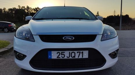 Ford Focus • 2010 • 200,000 km
