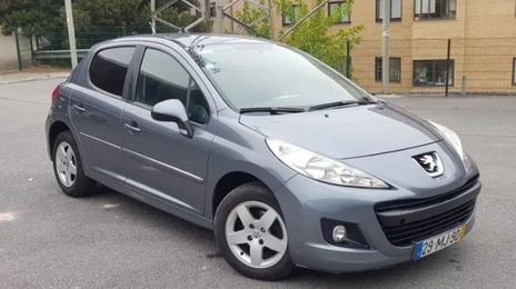 Peugeot 207 • 2011 • 170,000 km