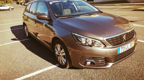 Peugeot 308 • 2018 • 175,000 km