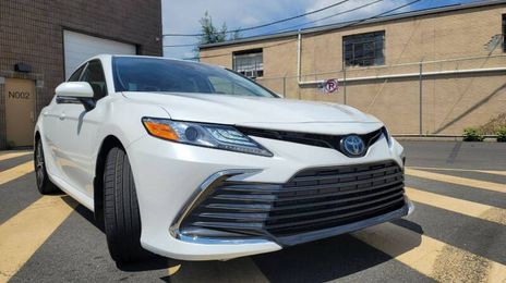 Toyota Camry • 2022 • 2,140 km
