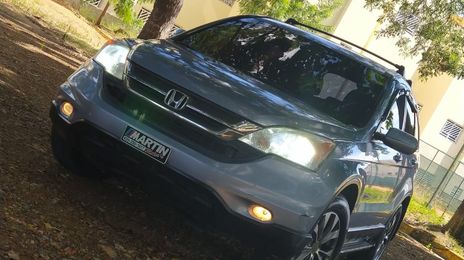 Honda CR-V • 2010 • 70,000 mi