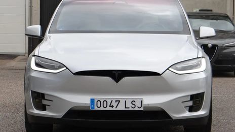Tesla Model X • 2017 • 99,000 km