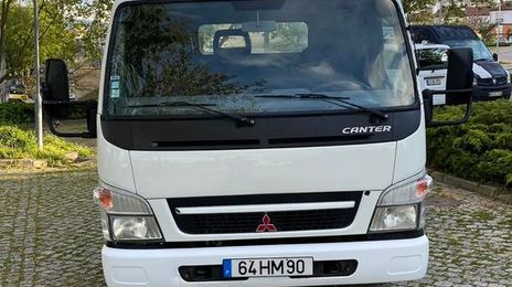 Mitsubishi Fuso canter • 2009 • 270,000 km