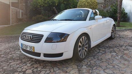 Audi TT Coupé • 2002 • 180,000 km