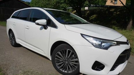 Toyota Avensis • 2018 • 92,500 km