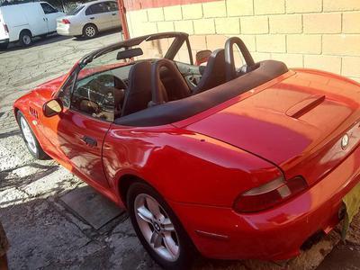 BMW Z3 • 2001 • 62,000 km