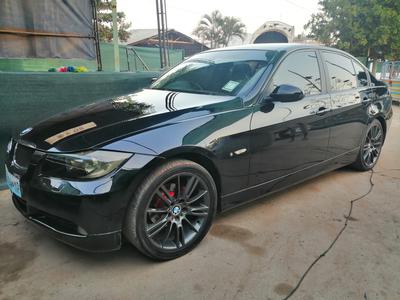 BMW i3 • 2012 • 120,000 km