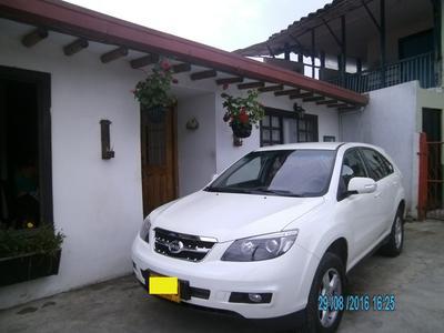 BYD S6 • 2016 • 20,500 km