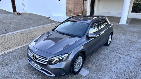 Mercedes-Benz GLA • 2017 • 79,900 km