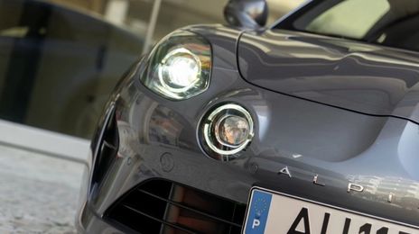 Am General Hummer • 2019 • 9,800 km