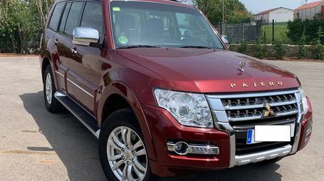 Mitsubishi Pajero • 2017 • 128,200 km