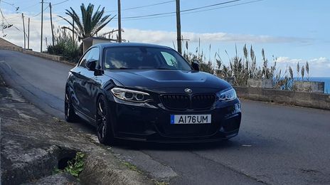 BMW 328i • 2015 • 90,000 km