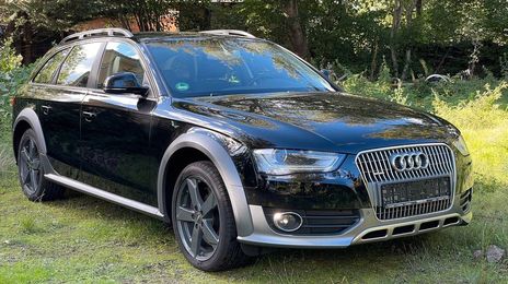 Audi A4 Allroad • 2015 • 126,250 km