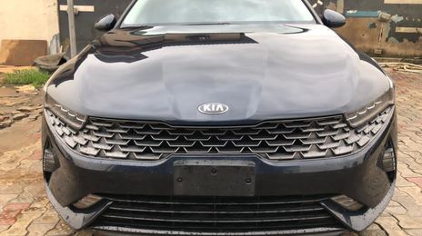 Kia K5 • 2021 • 30,000 km