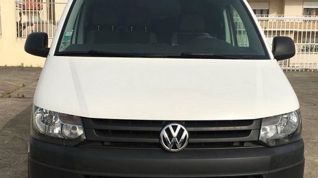 Volkswagen T5 Transporter Shuttle • 2015 • 163,000 km