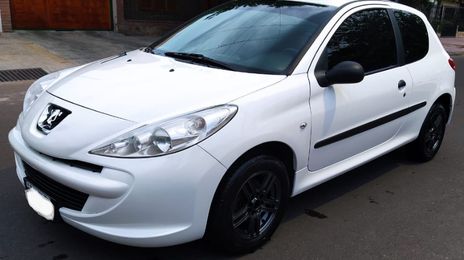 Peugeot 207 CC • 2011 • 114,000 km