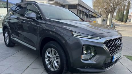 Hyundai Santa Fe • 2019 • 19,200 km