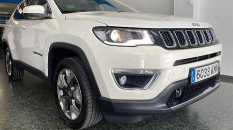 Jeep Compass • 2018 • 98,000 km