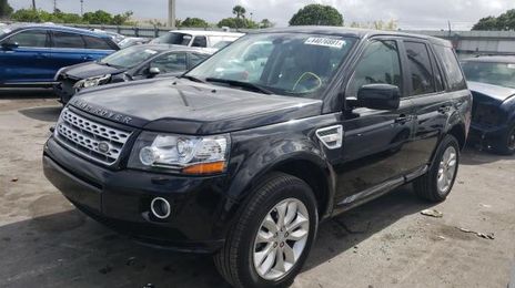 Land Rover LR4 • 2015 • 10,000 mi