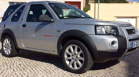 Land Rover Freelander • 2006 • 140,000 km