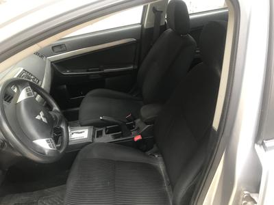 Mitsubishi Lancer • 2015 • 52,000 km