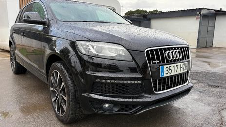 Audi Q7 • 2014 • 140,000 km