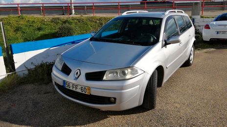 Renault Mégane • 2008 • 199,000 km