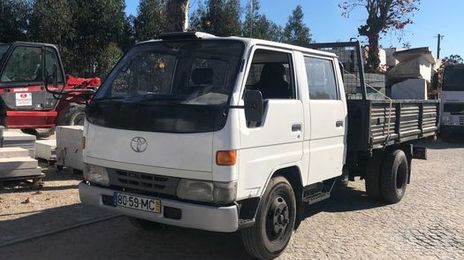 Toyota Dyna • 1998 • 25,000 km
