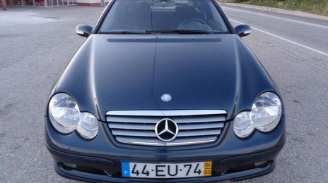 Mercedes-Benz C • 2004 • 180,000 km