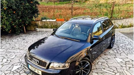 Audi A4 Avant • 2003 • 360,000 km