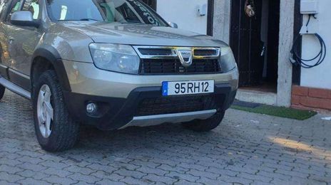 Dacia Duster • 2010 • 225,000 km