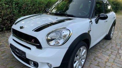 MINI Countryman • 2015 • 68,000 km