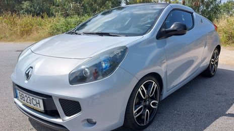 Renault Wind • 2011 • 106,000 km