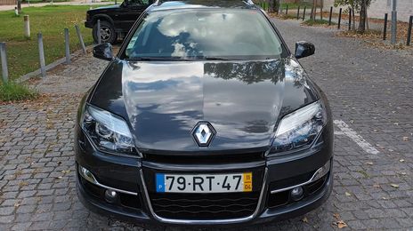 Renault Laguna • 2011 • 215,000 km