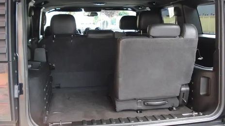 Hummer H2 • 2005 • 94,000 km