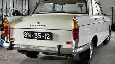Peugeot 405 • 1966 • 148,000 km