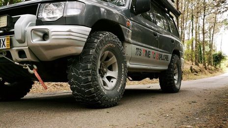 Mitsubishi Pajero • 1999 • 265,000 km