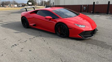 Lamborghini Huracan • 2015 • 14,536 km