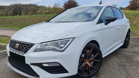 Seat Leon • 2021 • 43,000 km