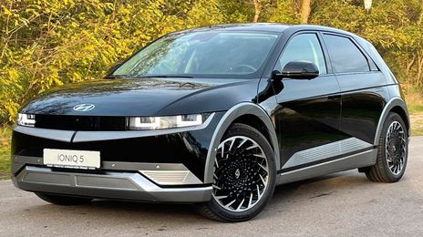 Hyundai Ioniq Electric • 2021 • 34,100 km