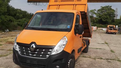 Renault Master • 2016 • 172,000 km