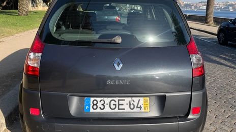 Renault Scénic • 2008 • 244 km