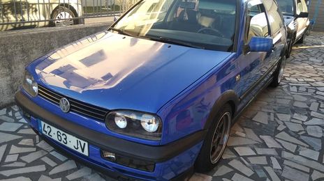 Volkswagen Golf R • 2001 • 60,000 km