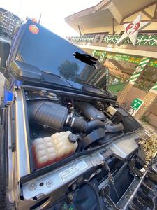 Hummer H2 • 2006 • 39,000 km