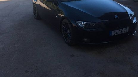 BMW 3 Series • 2006 • 250,000 km