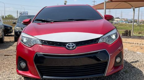 Toyota Corolla • 2015 • 20 km