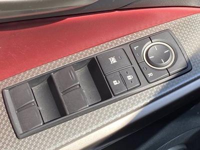 Lexus IS • 2018 • 27,365 km