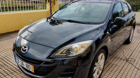 Mazda 3 • 2009 • 179,999 km