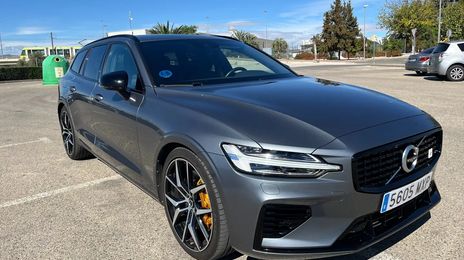 Volvo V60 • 2020 • 44,750 km